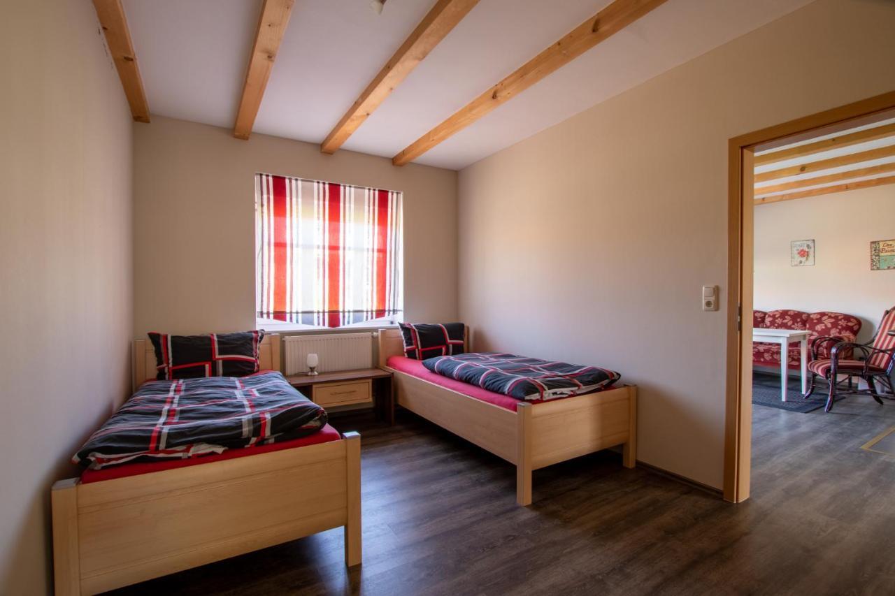Apartmenthaus Djuren Dornum Bagian luar foto